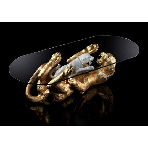 Стол с изображением лежащей пантеры и маленького детёныша под стеклом